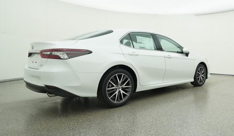 2024 Toyota Camry XLE full