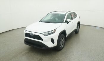 2024 Toyota RAV4 Hybrid XLE full