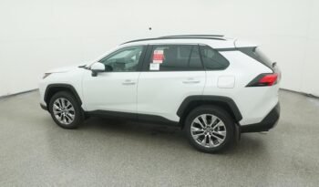 2024 Toyota RAV4 Limited full