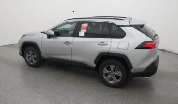 2024 Toyota RAV4 Hybrid XLE full