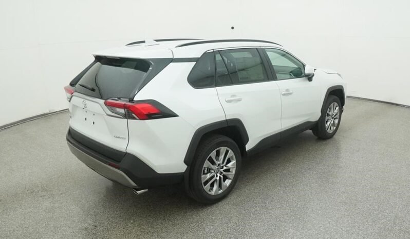 2024 Toyota RAV4 Limited full