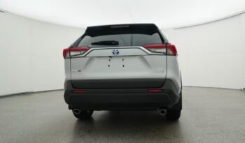 2024 Toyota RAV4 Hybrid XLE full