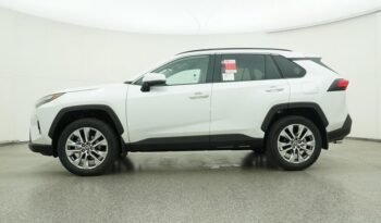 2024 Toyota RAV4 Limited full