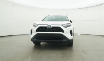 2024 Toyota RAV4 Hybrid XLE full