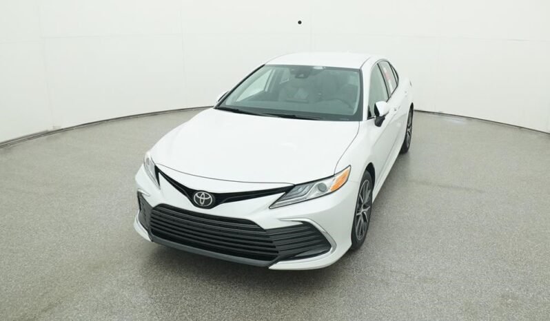 2024 Toyota Camry XLE full