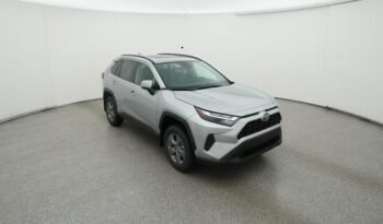 2024 Toyota RAV4 Hybrid XLE full