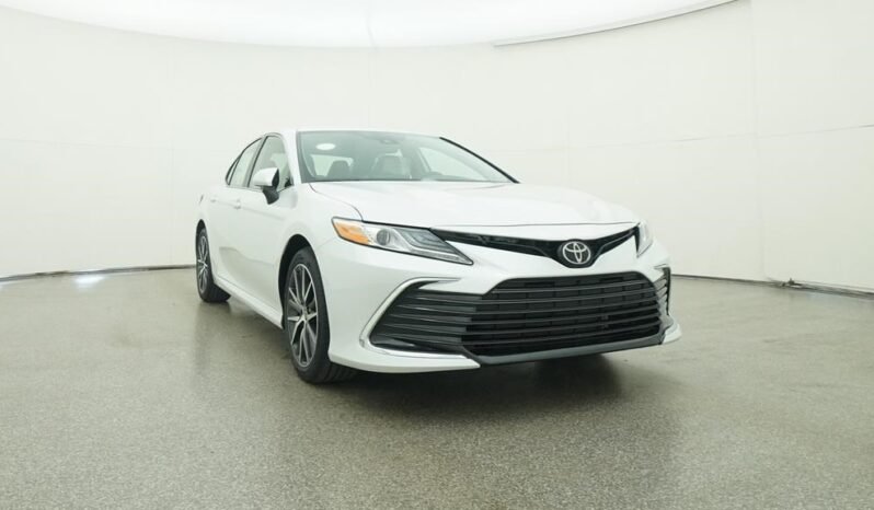 2024 Toyota Camry XLE full