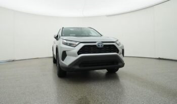 2024 Toyota RAV4 Hybrid XLE full