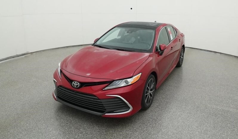 2024 Toyota Camry XLE V6 full